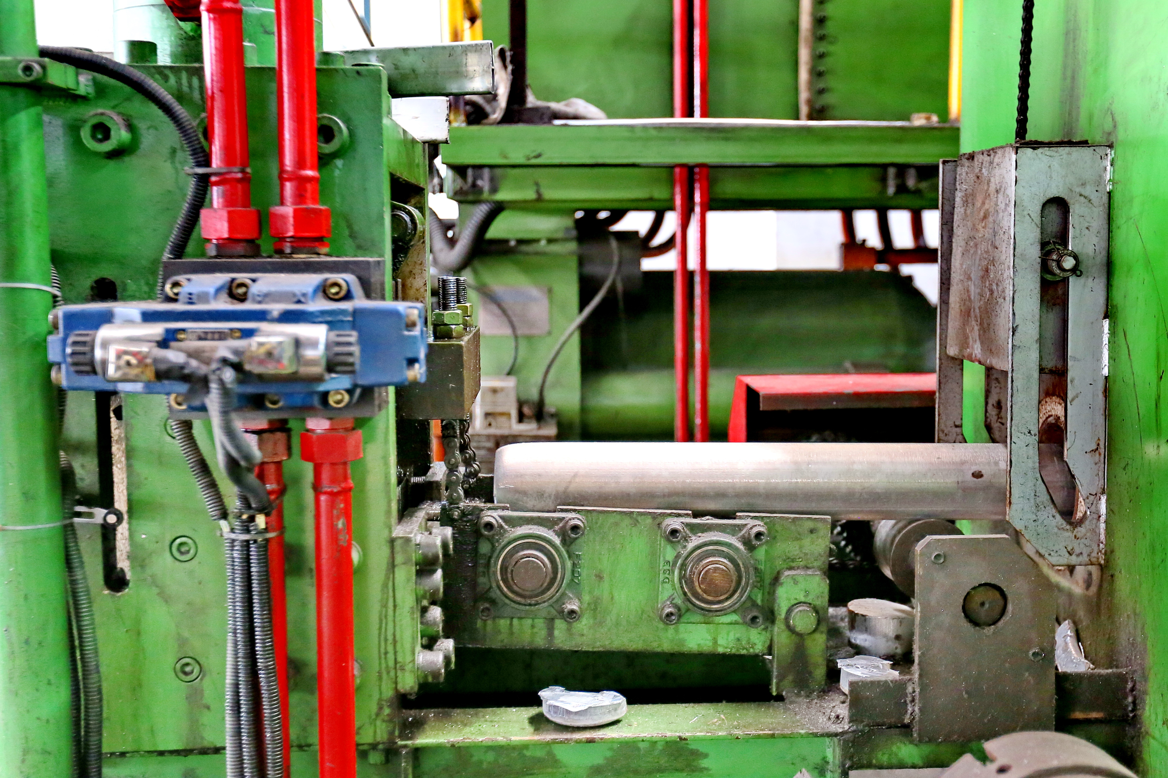 L'efficienza produttiva della fabbrica di lavorazione dei profili di alluminio di Zhejiang, un produttore professionale di profili a forma speciale, è elevata nella lavorazione dei profili di alluminio? Come garantire la qualità dell'uso?